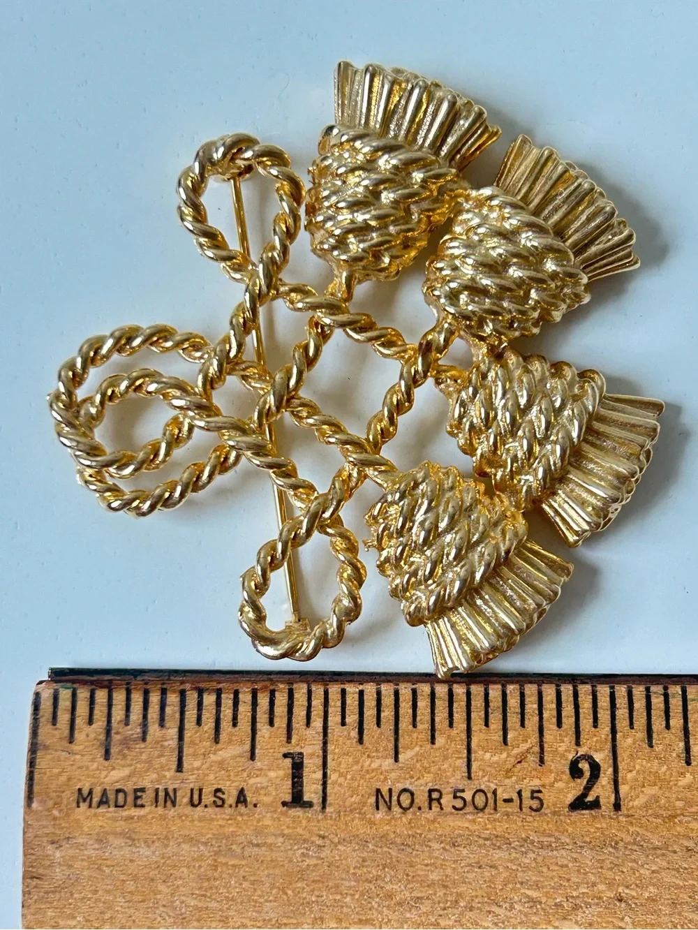 Lion & Tassel 2pc Brooch Set